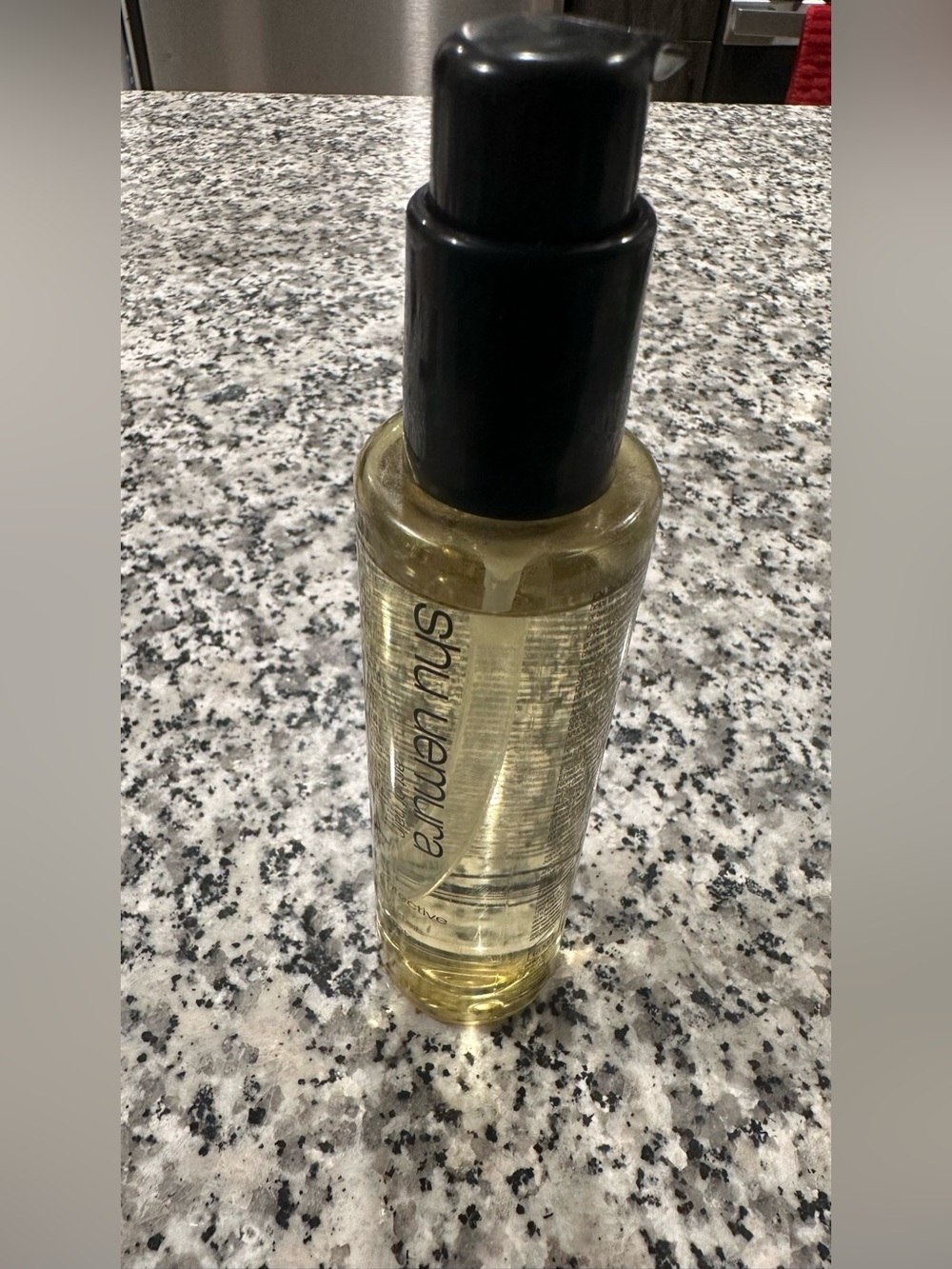 $60 Shu Uemura Essence Absolue Nourishing Hair Oil 150 ml/5 fl oz. FREE SHIPPING